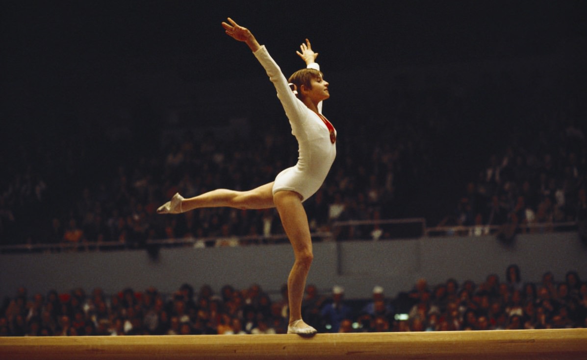 Dead Loop: Dive into Rare Visuals of the Gymnastics Move So Dangerous, It Was Banned After One Performance