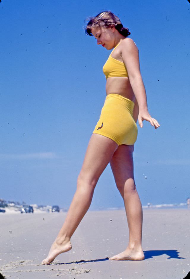 Found Photos Capture Women in Bathing Suits From the 1940s