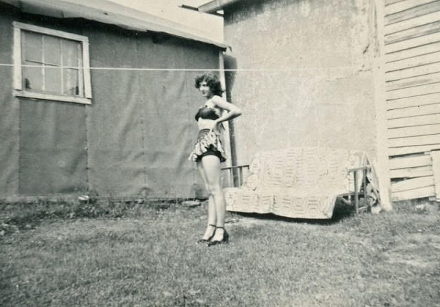 Found Photos Capture Women in Bathing Suits From the 1940s