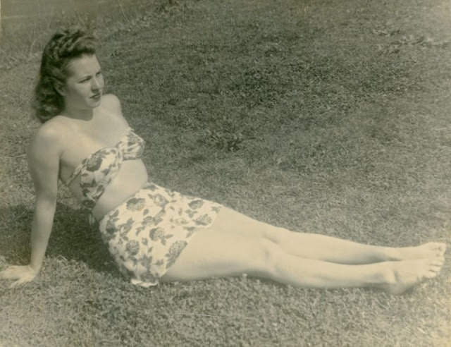 Found Photos Capture Women in Bathing Suits From the 1940s