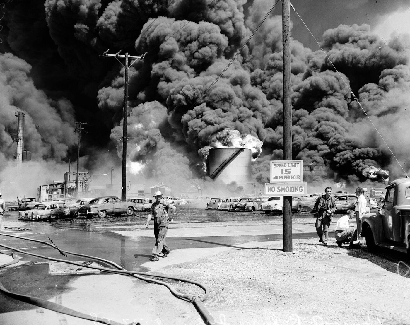 Signal Hill Oil Fire, 1958