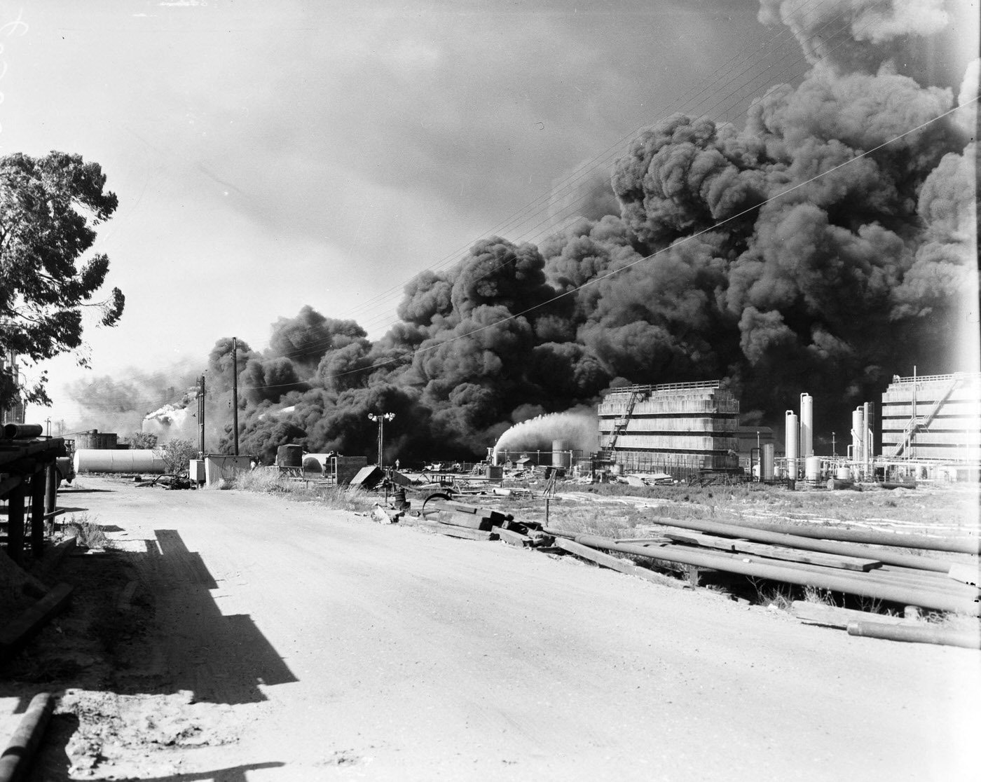 Signal Hill Oil Fire, 1958