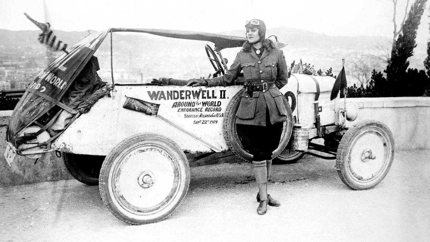 Wanderwell Portrait Car