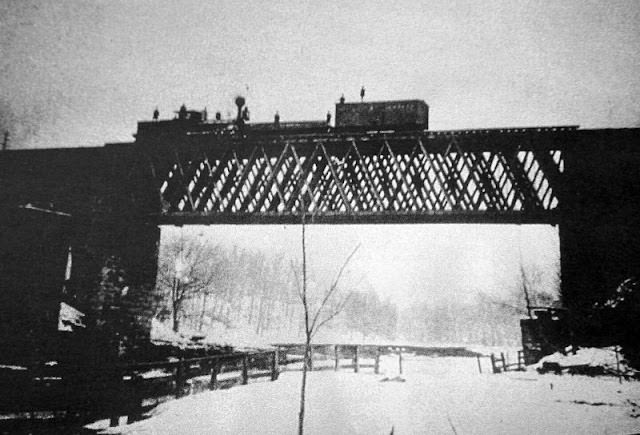 Lake Shore & Michigan Southern Railroad over the Ashtabula River. Possibly the temporary replacement bridge that was built after the bridge collapse of December 29th 1876