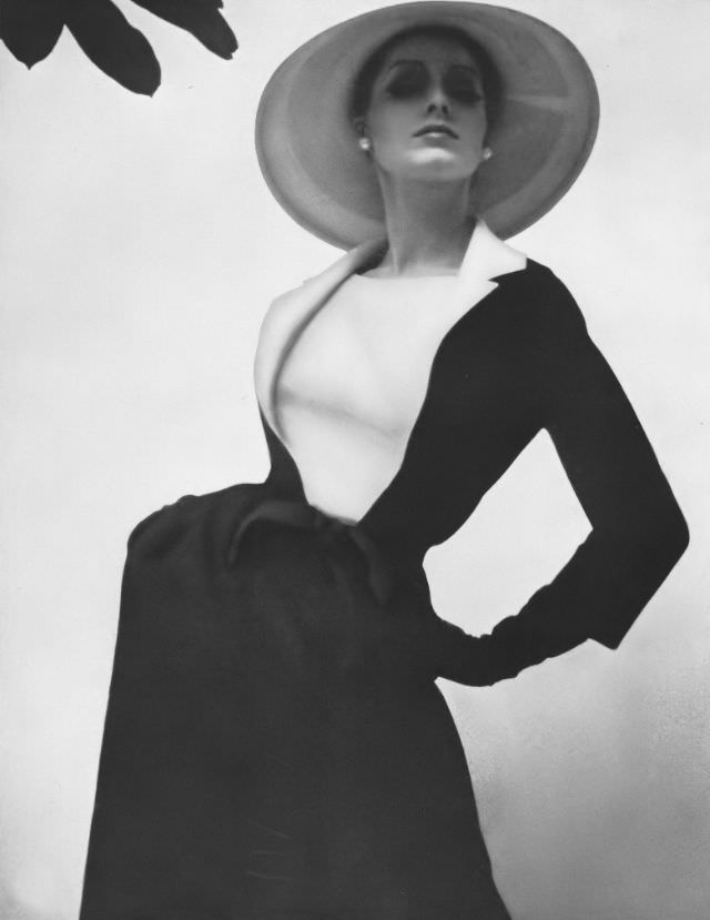 Model in Navy Dress with White Linen Dickey by James Galanos, 1962