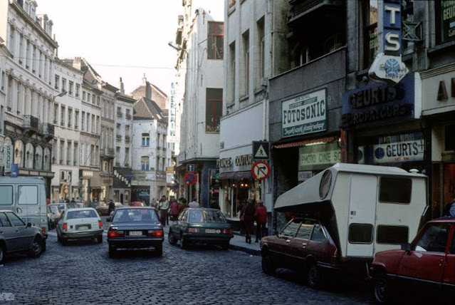 Rue du Marché aux Herbes, Brussels, 1981
