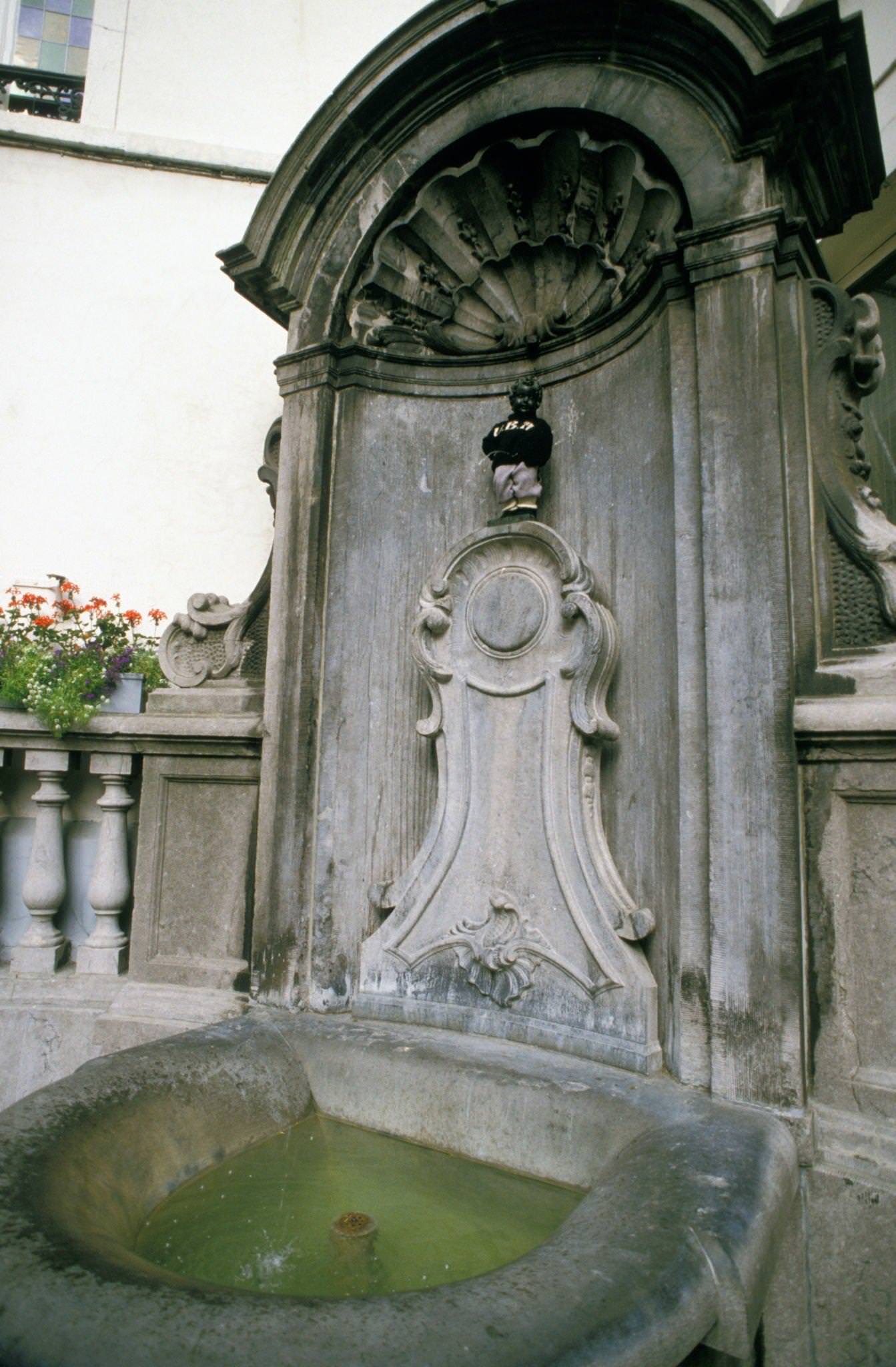 Manneken Pis Fountain in Brussels, Belgium, 1986.