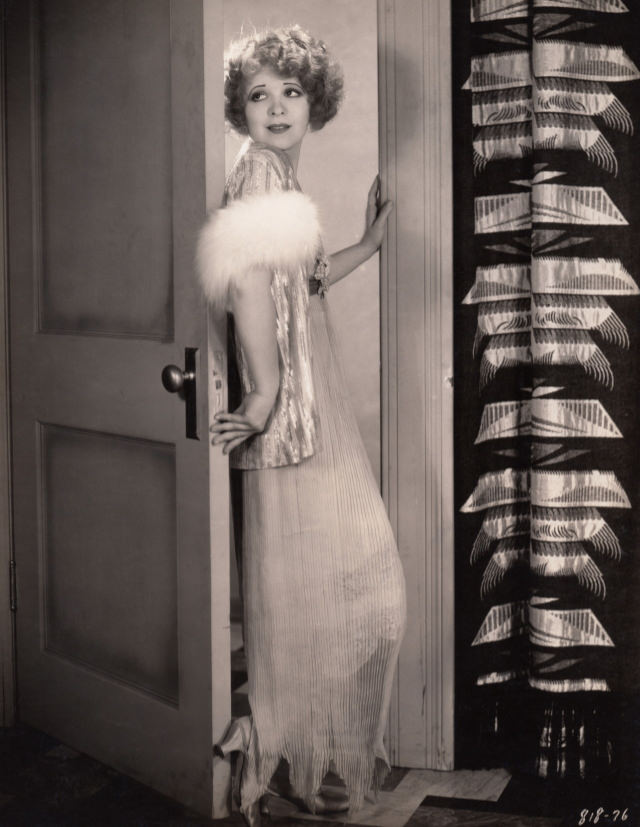 50 Fabulous Photos of Clara Bown from the 1930s Capturing Her Glamour