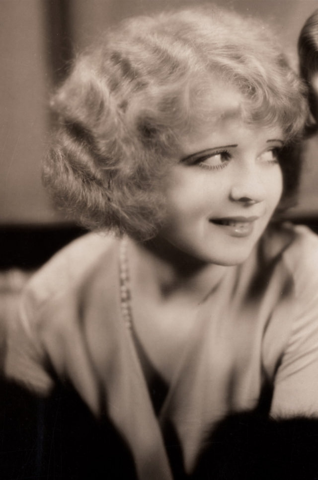 50 Fabulous Photos of Clara Bow from the 1930s Capturing Her Glamour