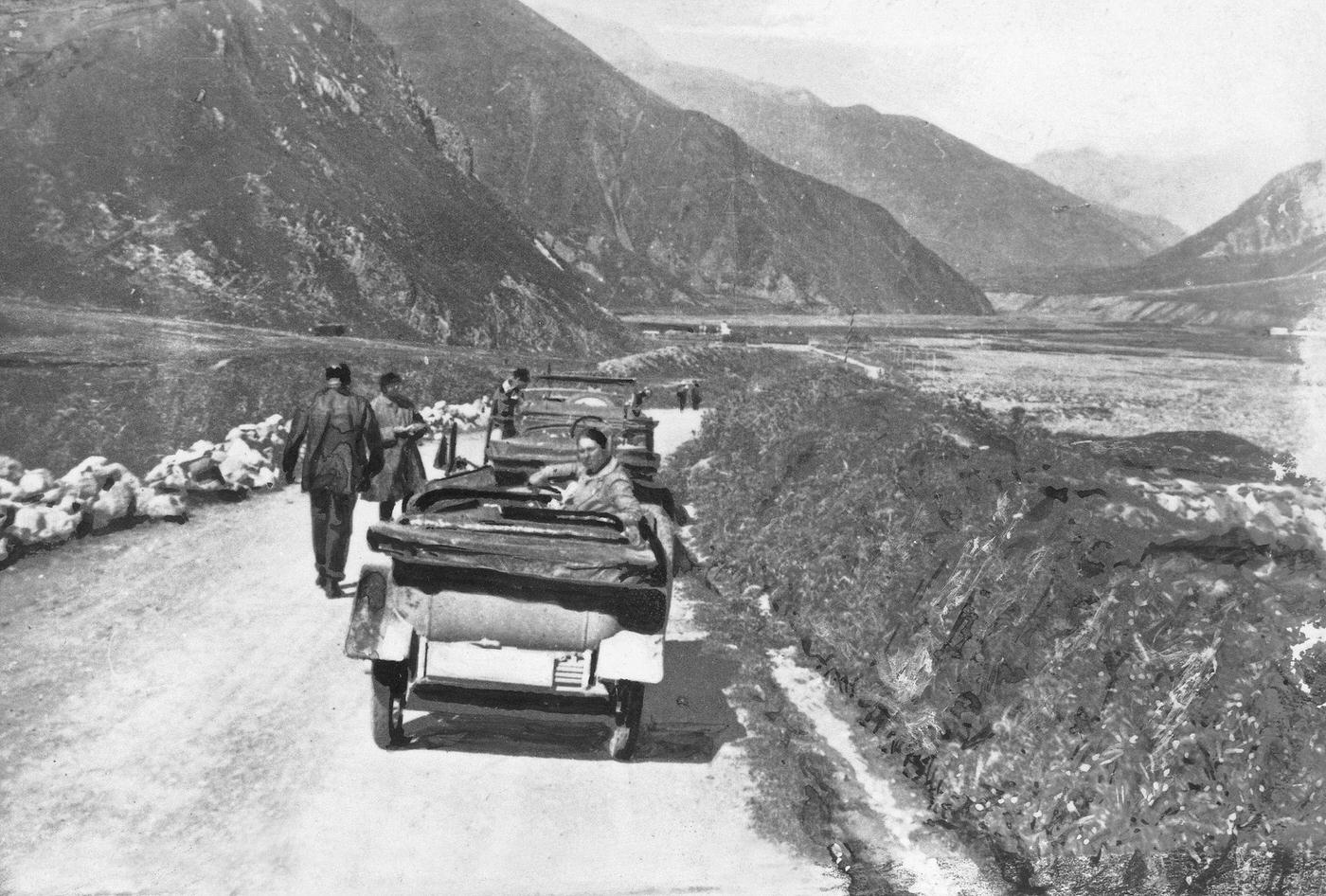 Clärenore Stinnes Driving Through the Caucasus in Russia, 1925