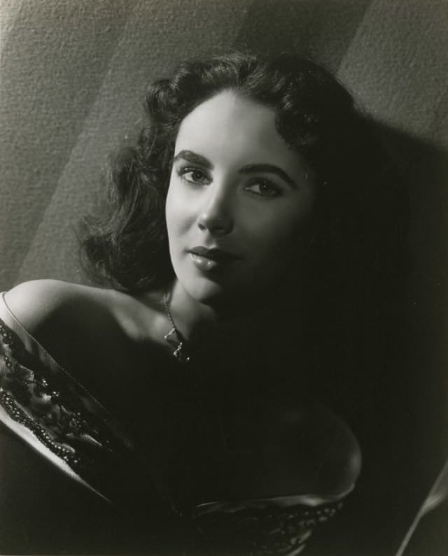 Elizabeth Taylor: The Mesmerizing Gaze Through Clarence Sinclair Bull's Lens, 1940s