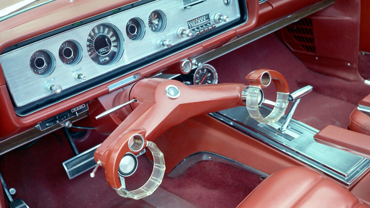 Wrist Steering: Ford's 1965 Bold Move to Attract Women Drivers!