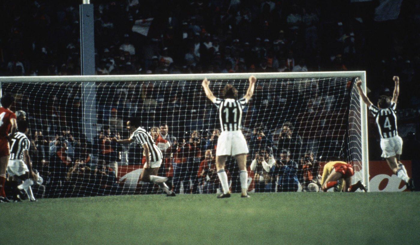 Michel Platini Scores from Penalty Spot, Juventus vs. Liverpool, 1985.
