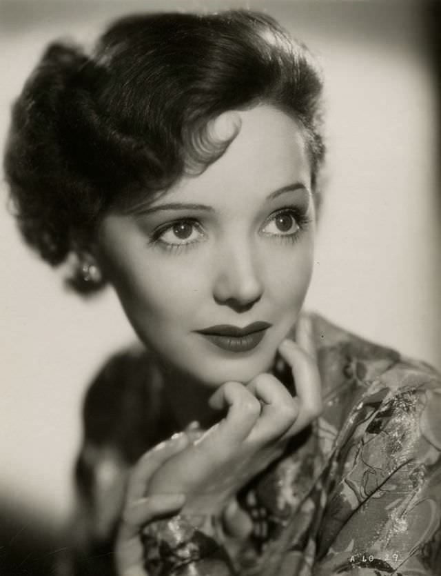 30 Beautiful Photos of Jessie Matthews from the 1920s and 1930s