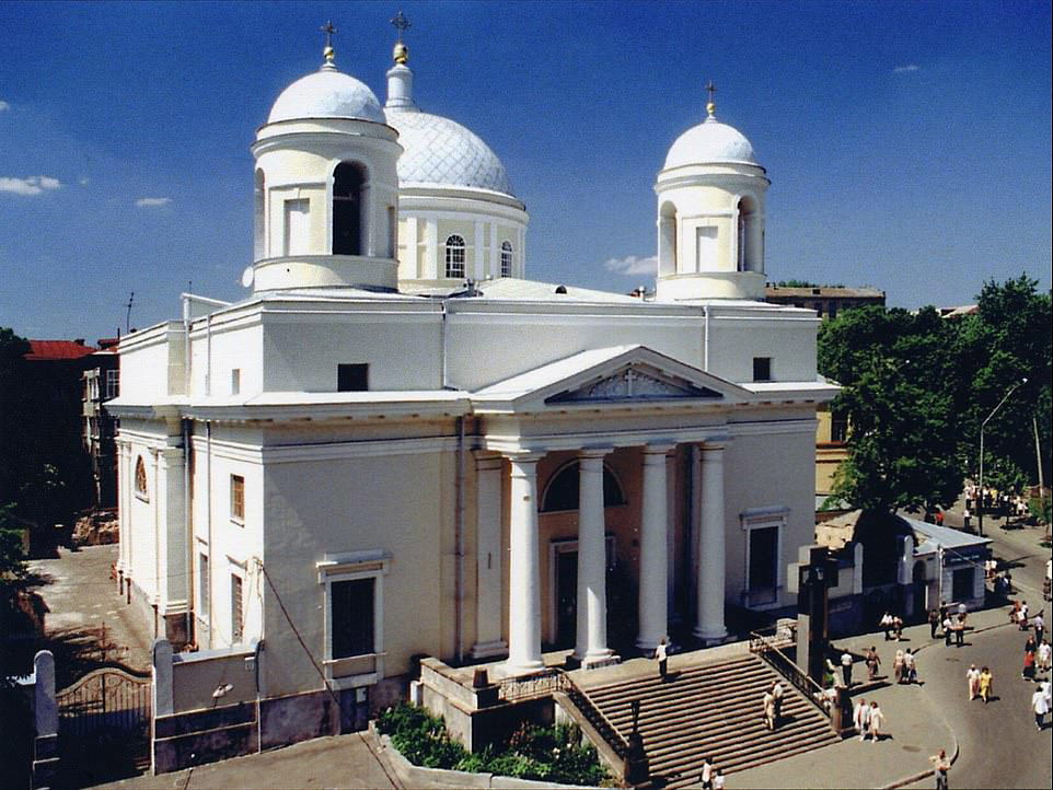 St. Alexander Cathedral: Represents the Catholic Church in Kyiv on a sunny day