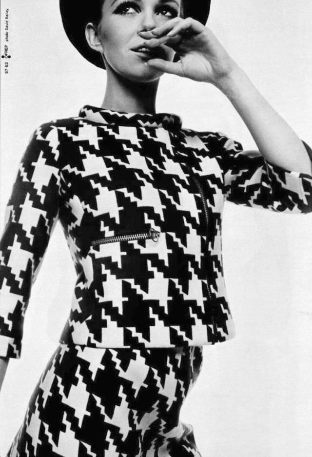 Nicole de la Marge in Giant Houndstooth Wool Suit by Pierre Cardin, 1967