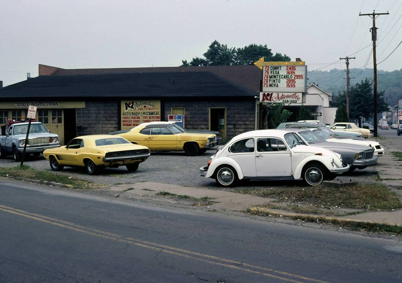 1980s car dealership in Pittsburgh, Pennsylvania, 1981.