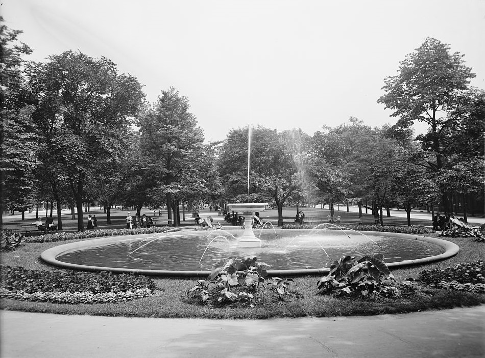 East Park Fountain, Pittsburgh, Pennsylvania, 1900s