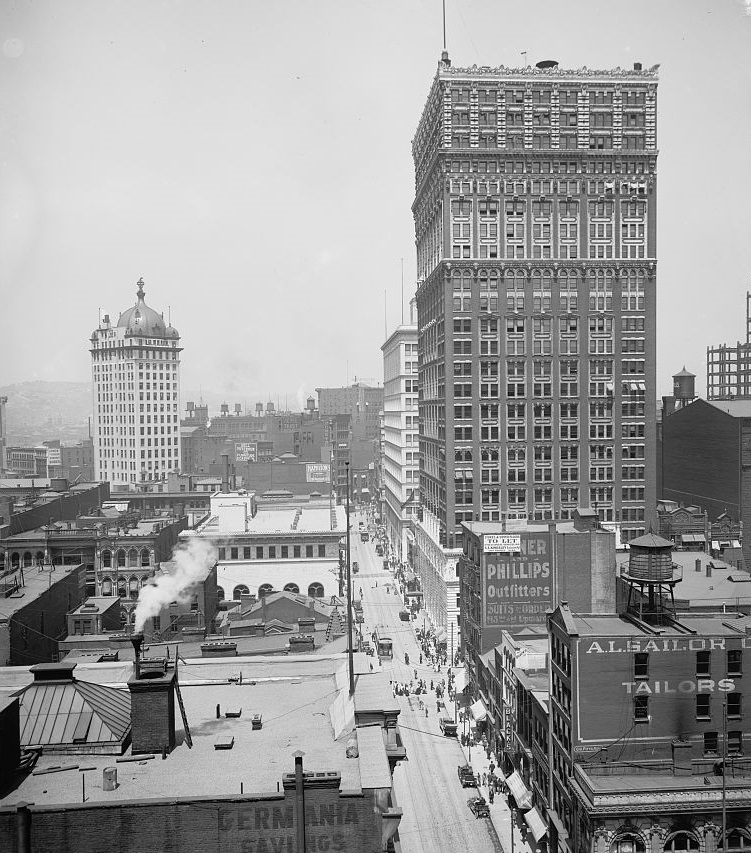 Wood Street and Farmer's Bank, Pittsburgh, Pennsylvania, 1900s