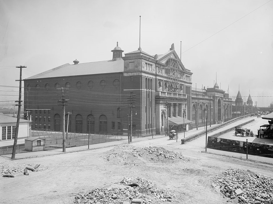 Exposition Building, Pittsburgh, Pennsylvania, 1910