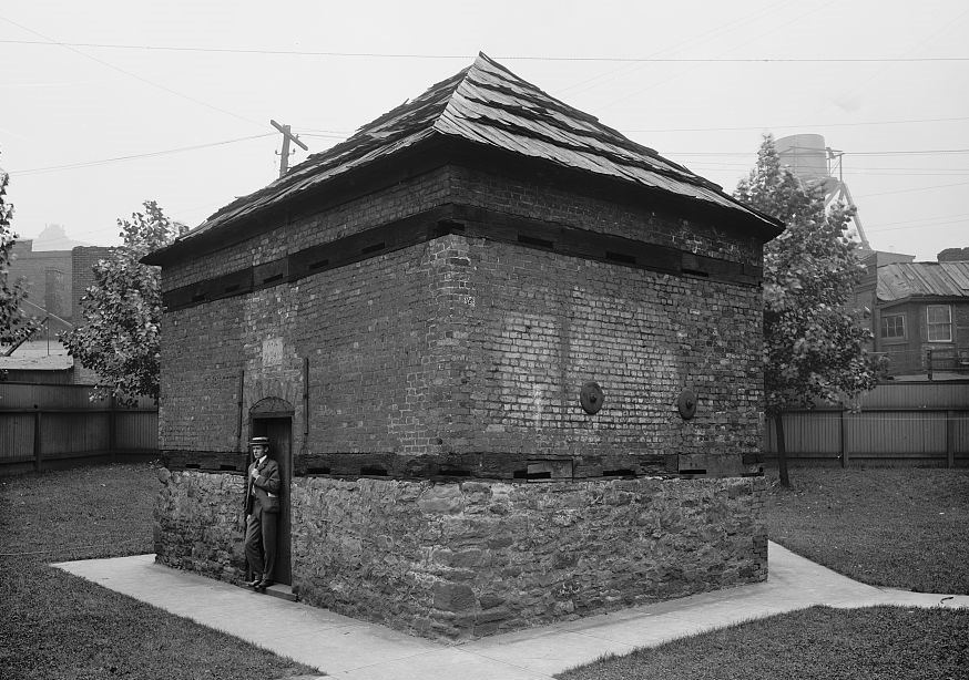 Old Block House, Pittsburgh, Pennsylvania, 1901