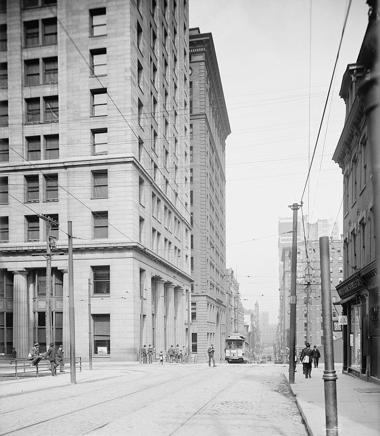 Fifth Avenue, South Pittsburgh, Pennsylvania, 1904