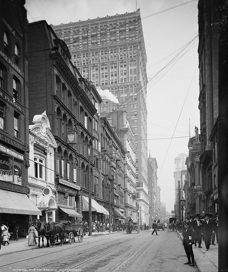 Fifth Avenue, Pittsburgh, Pennsylvania, 1904