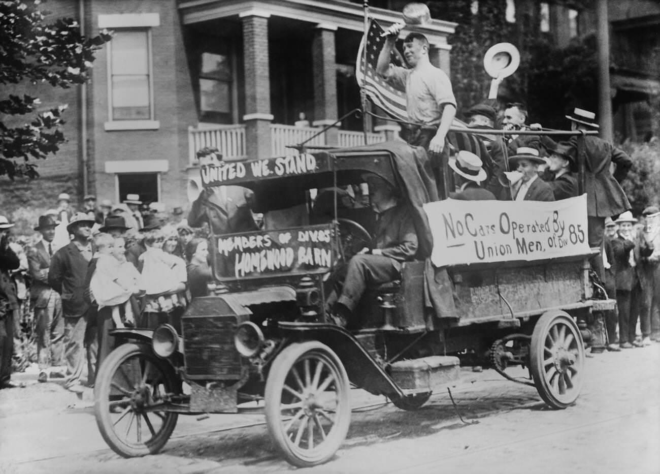 Pittsburgh Streetcar Strike, Conductors and Motormen Parade, 1919