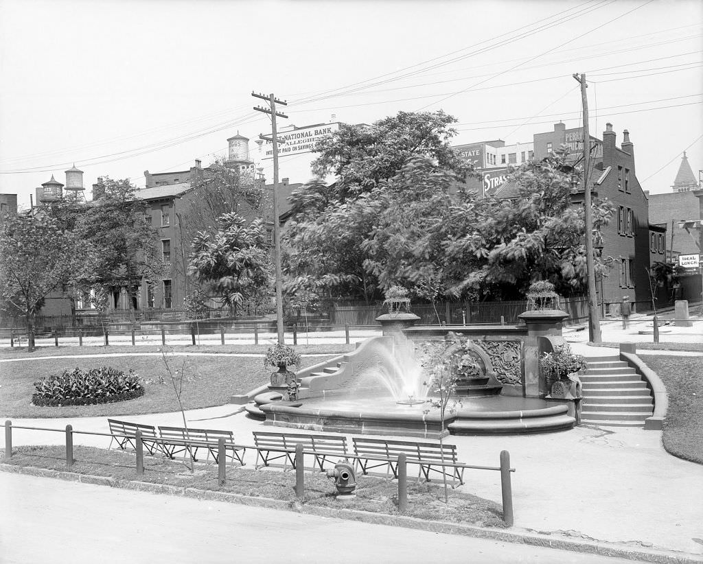Fountain at West Park, 1911
