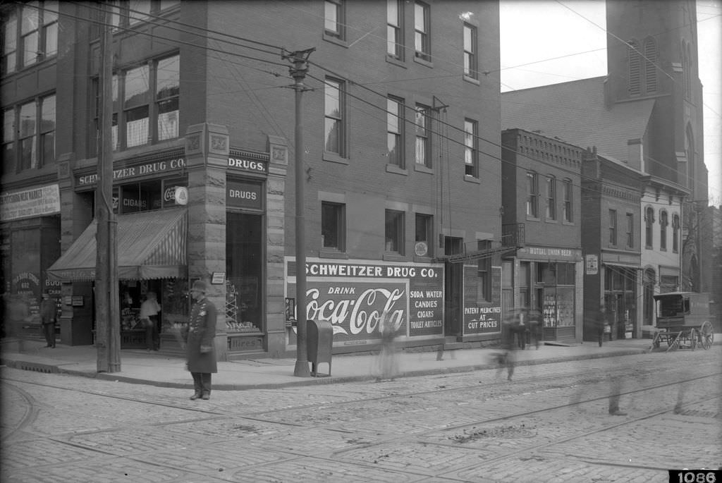 Sixth and Wylie, southeast corner looking out, 1912