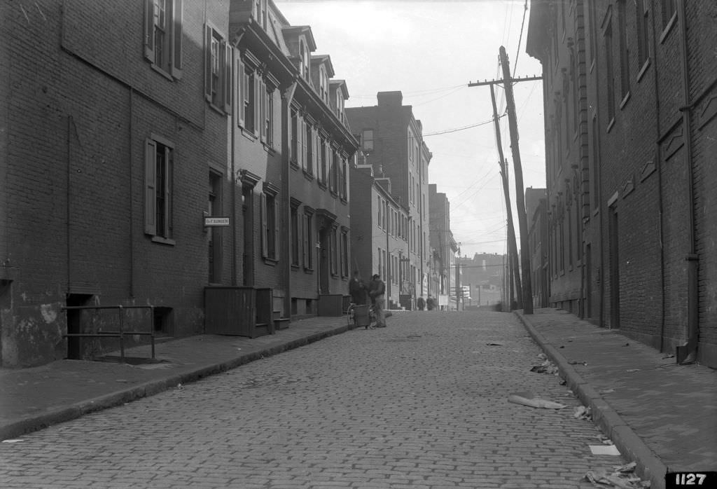 Chatham Street, south view with street cleaners, 1912