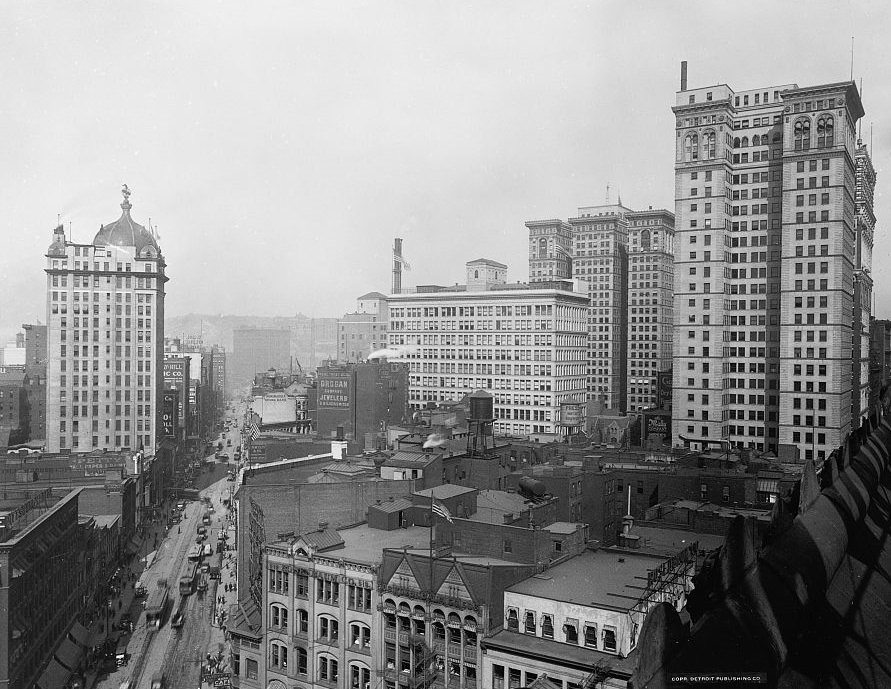 Liberty Avenue and Skyscrapers, Pittsburgh, Pennsylvania, 1919