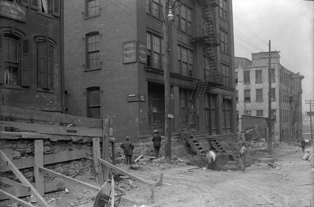 Pentland Street North, view of Strawberry Way corner in Hump District, 1912