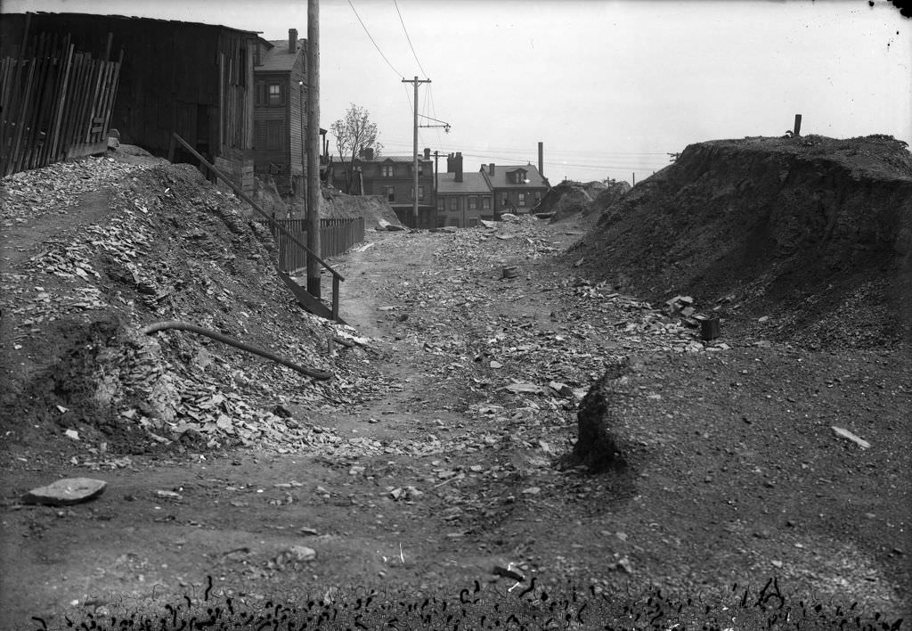 Malcolm Street view towards Bedford Street, 1920.