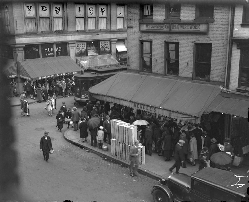 Hendel's in Diamond Square, View from the 2nd Floor of Diamond Market, 1928.