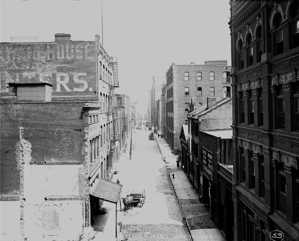 View from Wabash Railroad shed on Second Avenue, 1920.