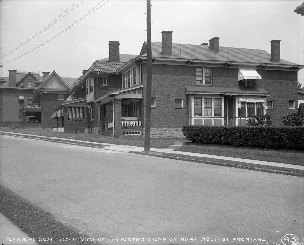 Rear view of properties near 41 Roup Street, 1920.
