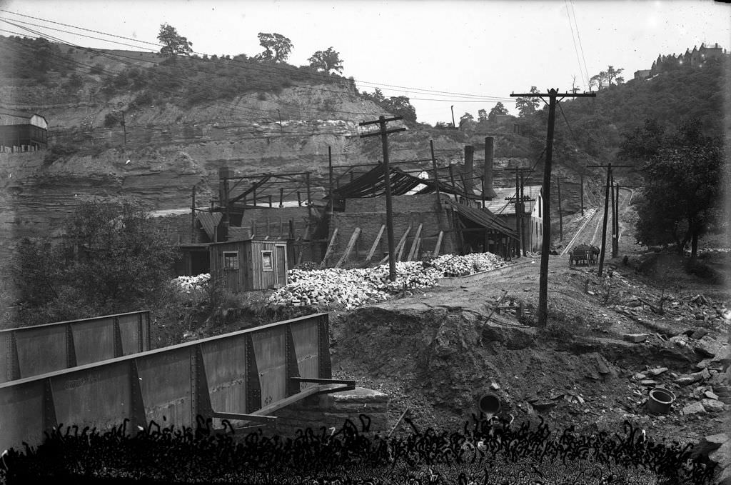 Woodville Avenue east of Shaler Street, looking north, 1920.