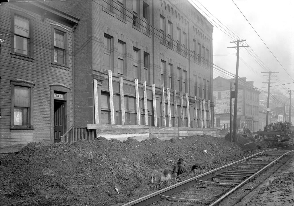 24-inch line raising on East Ohio Street, west of Herrs Island Bridge, 1920.