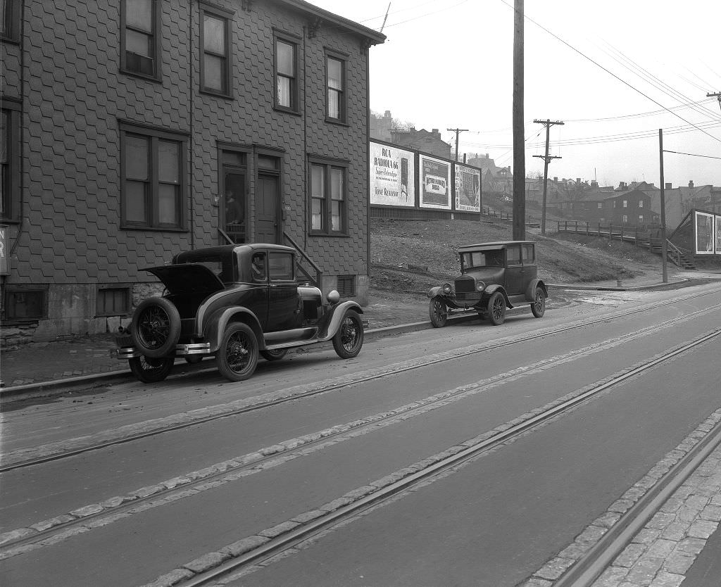 Billboards on California Avenue at Marvista Street, 1929.