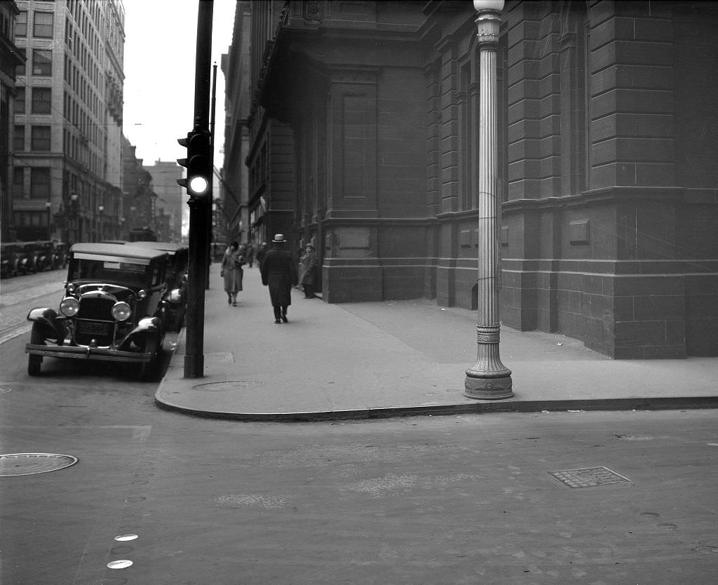 Smithfield Street view from Oliver Avenue, 1929.