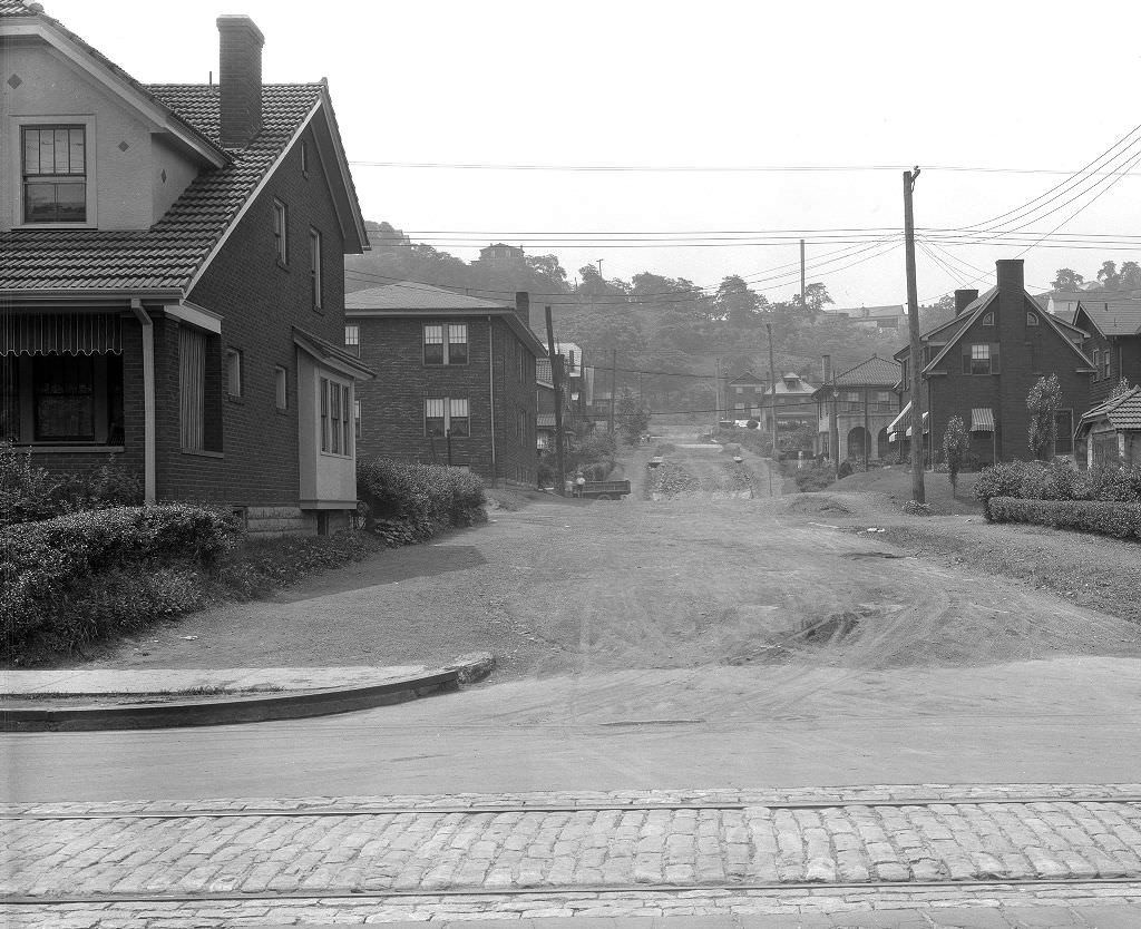 Brant and Clislet Streets dirt road improvement, 1931