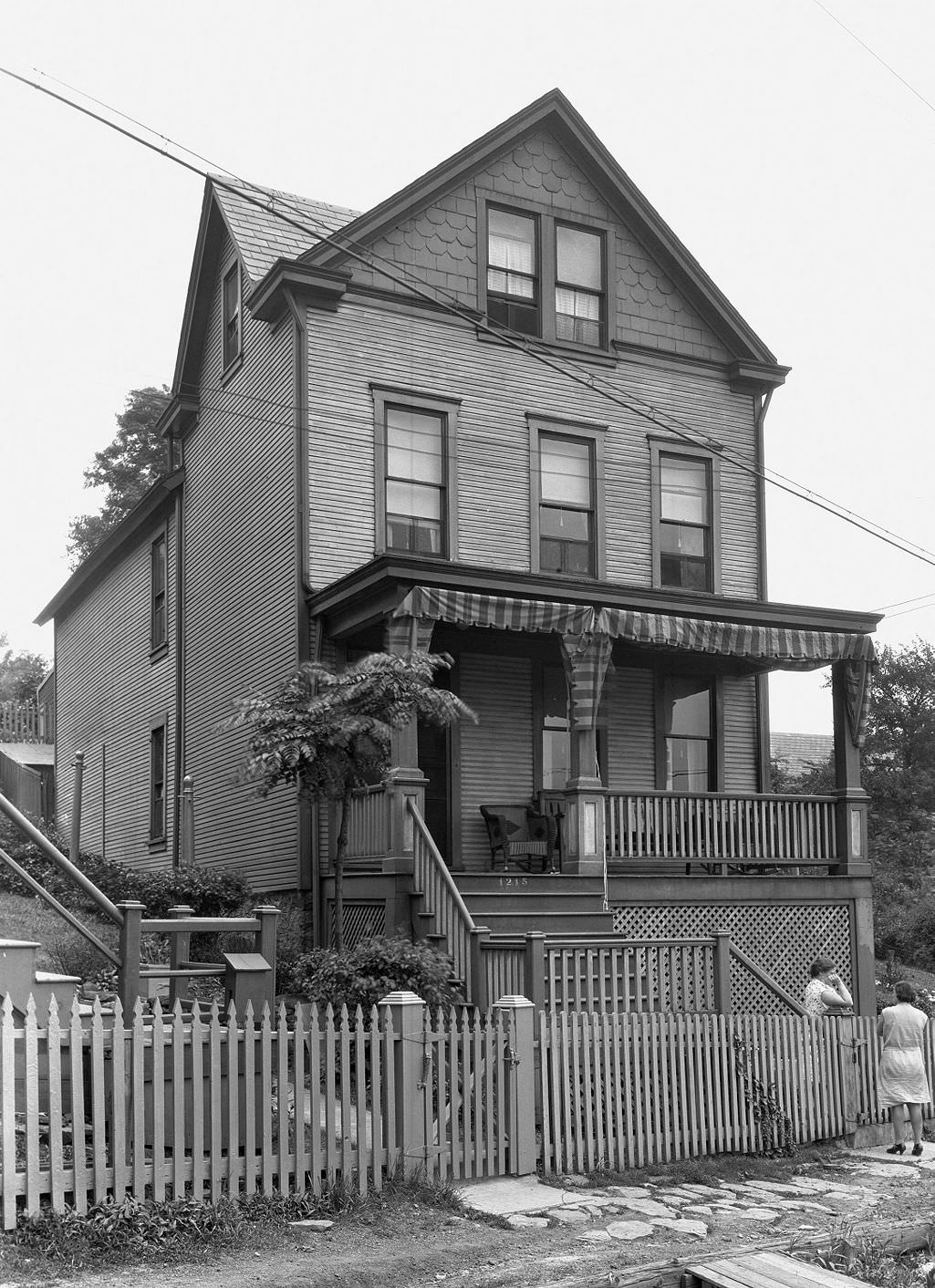 W. Maus' two-story frame house, 1931