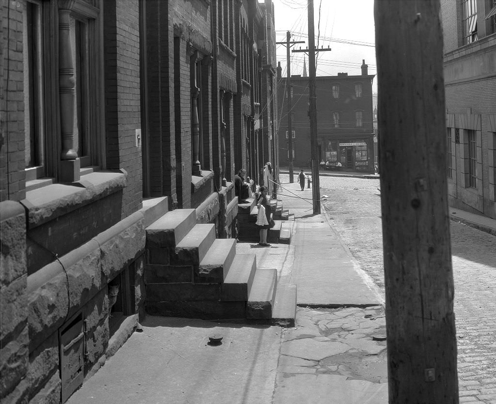 Crawford Street, Repair work seen from 820 Crawford Street, 1931.