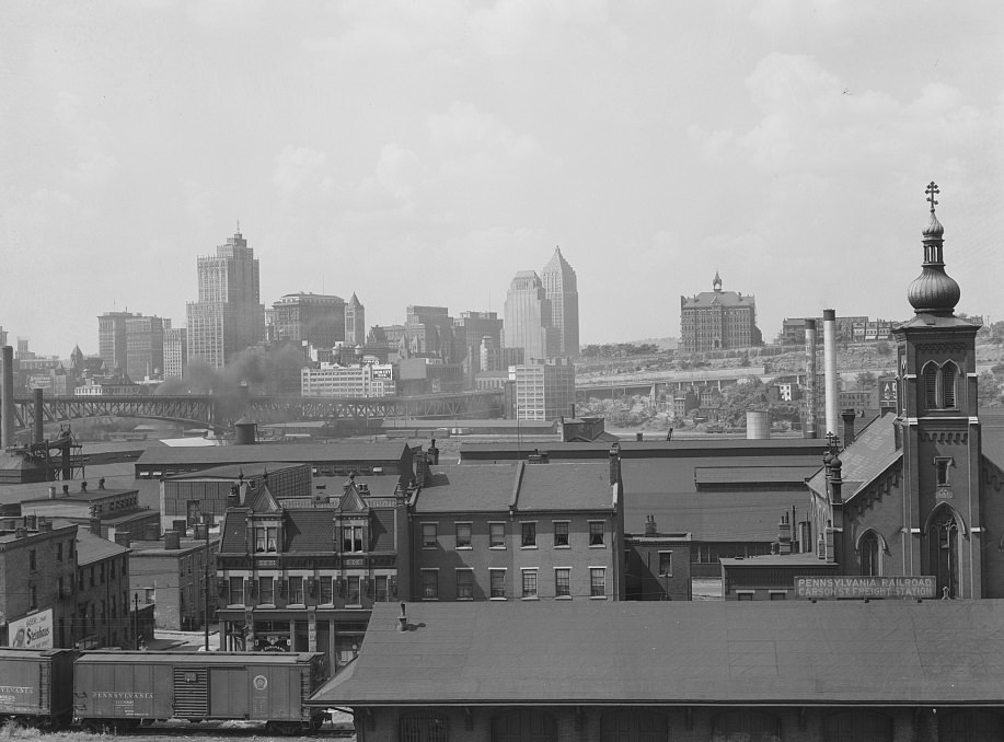City view from Homestead, Pittsburgh, Pennsylvania, 1938.