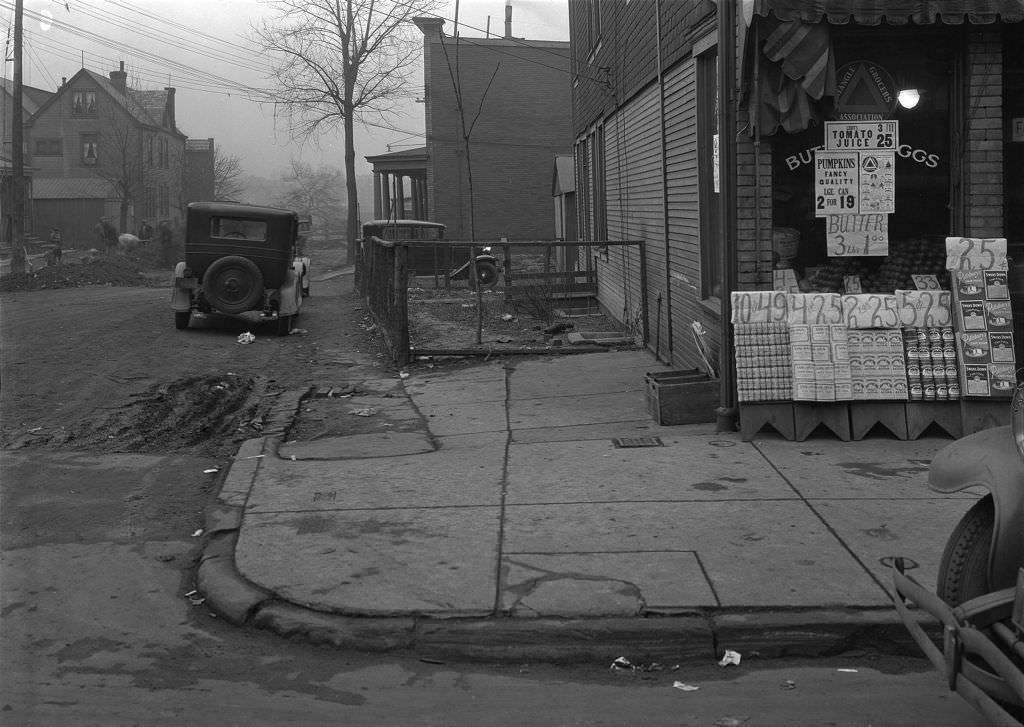 Relief Sewer, On Farragut Street, 1931.