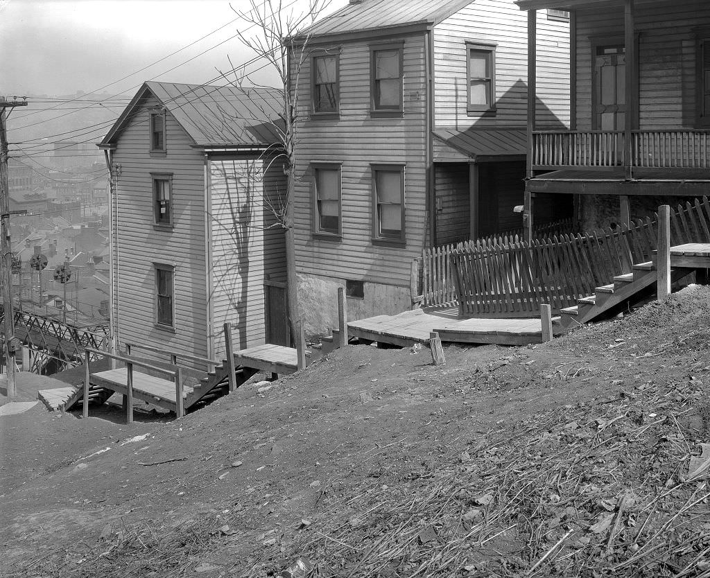 German Square Steps, Pittsburgh, Pennsylvania, 1933.