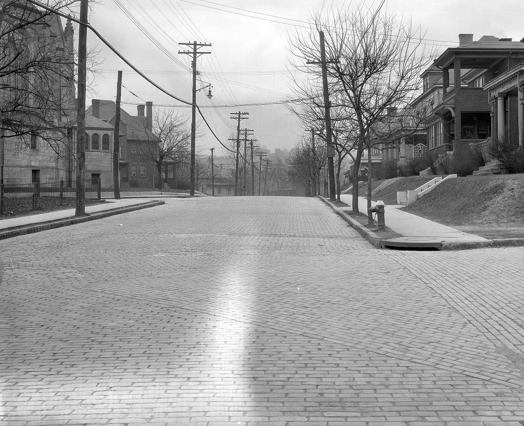Sherwood Avenue, Pittsburgh, Pennsylvania, 1933.