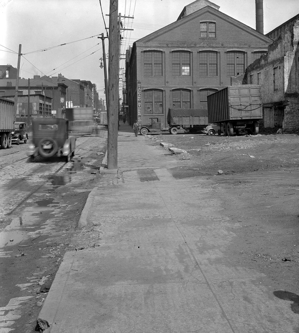Traffic on West Lacock Street looking east towards Federal Street, 1933