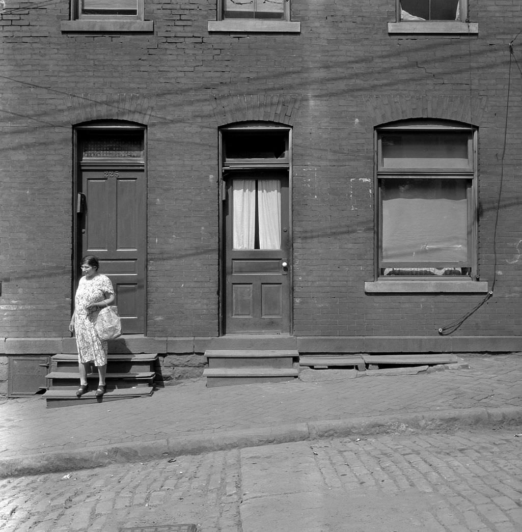 What Pittsburgh Looked Like in the 1930s: Unveiling the City's Historic Era in Striking Photos